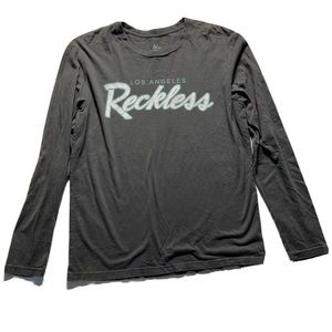 Young & Reckless Long Sleeve Men’s Shirt Size Medium Pre-Owned